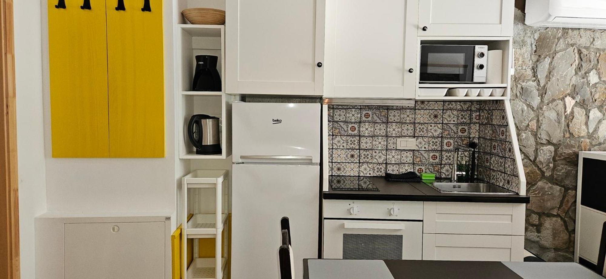 Apartments Laguna Gisela Изола Екстериор снимка