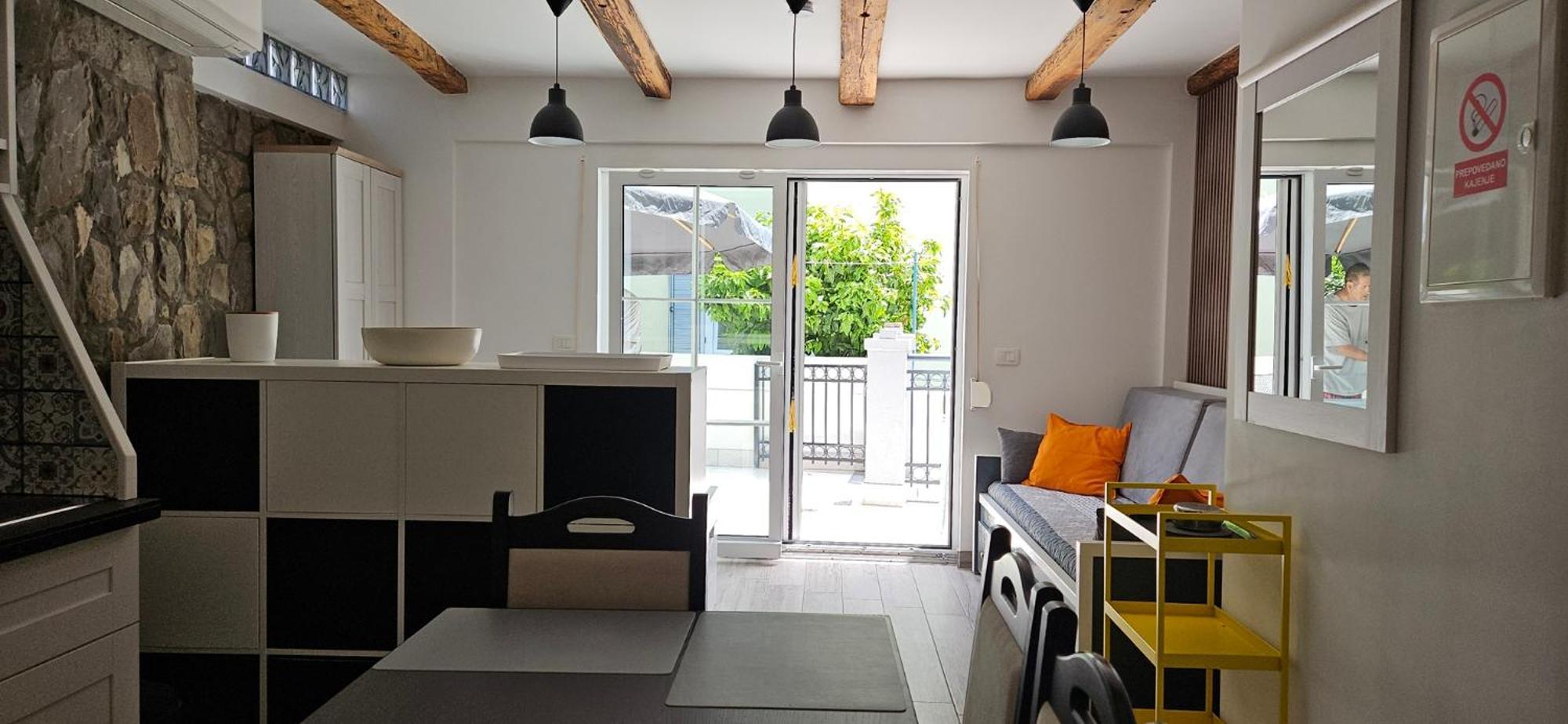 Apartments Laguna Gisela Изола Екстериор снимка